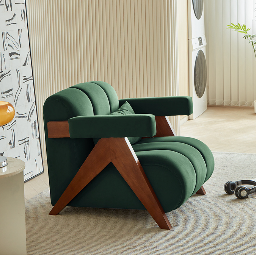 Hilla Lounge Chair 