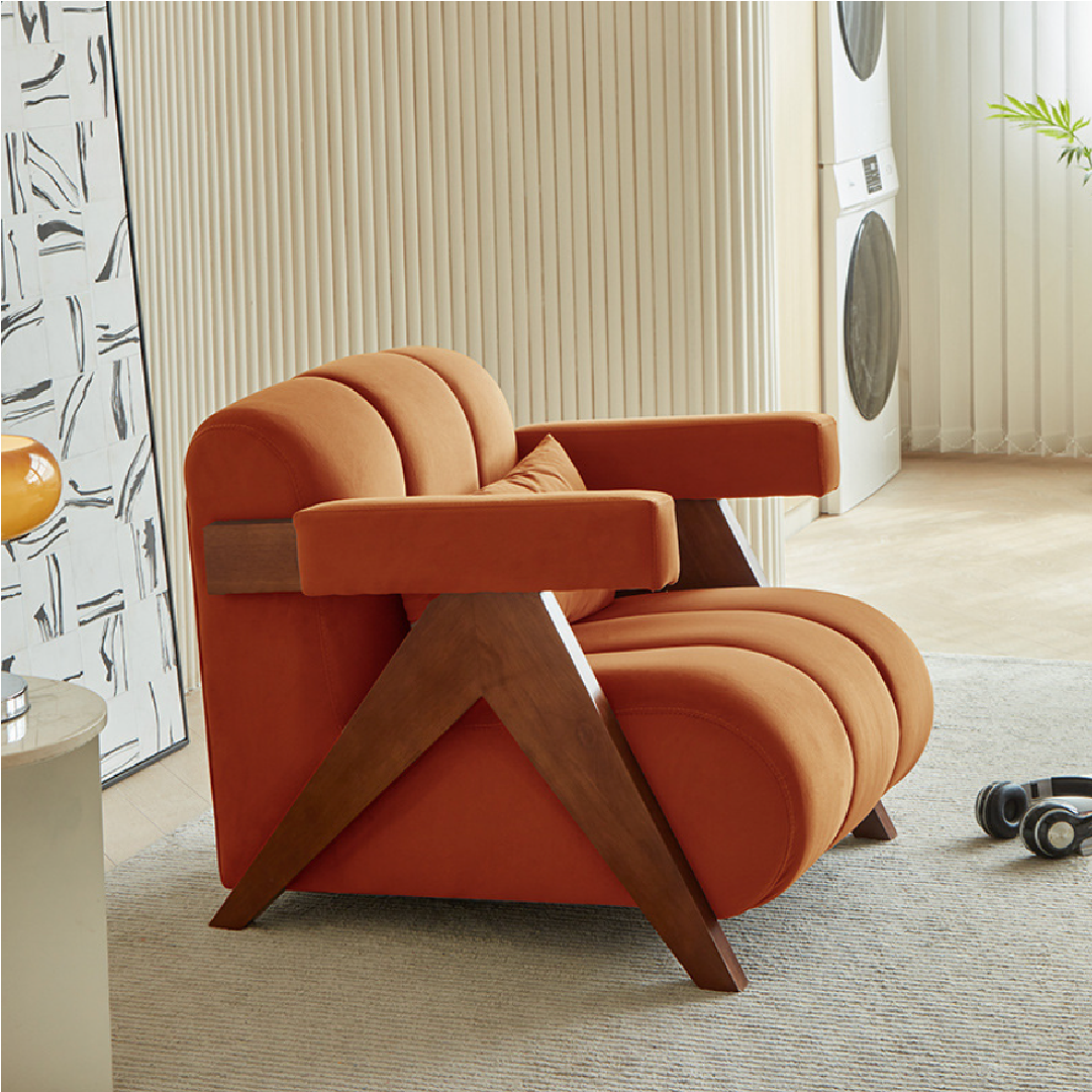 Hilla Lounge Chair 